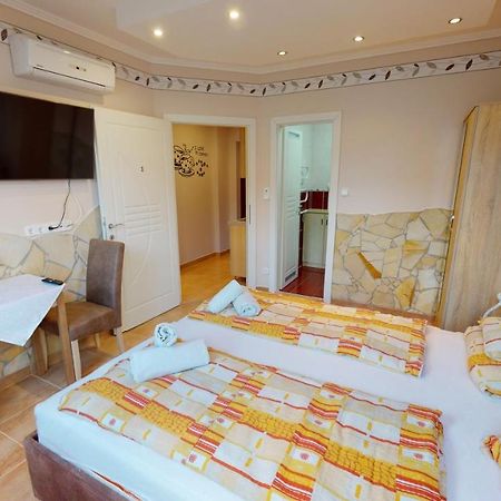 Cristian Apartman Hajduszoboszlo Ngoại thất bức ảnh
