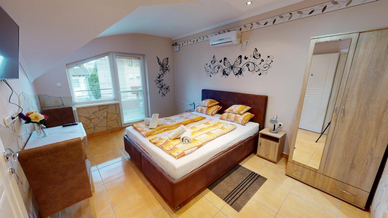 Cristian Apartman Hajduszoboszlo Ngoại thất bức ảnh