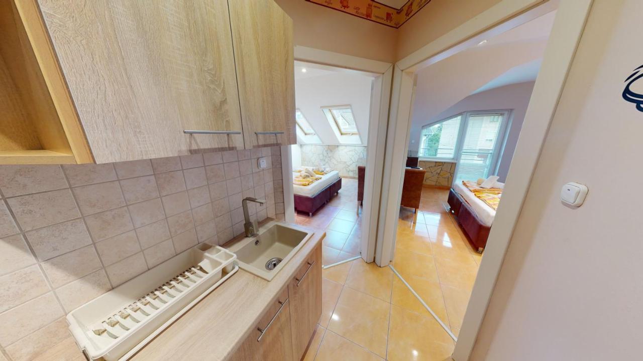 Cristian Apartman Hajduszoboszlo Ngoại thất bức ảnh