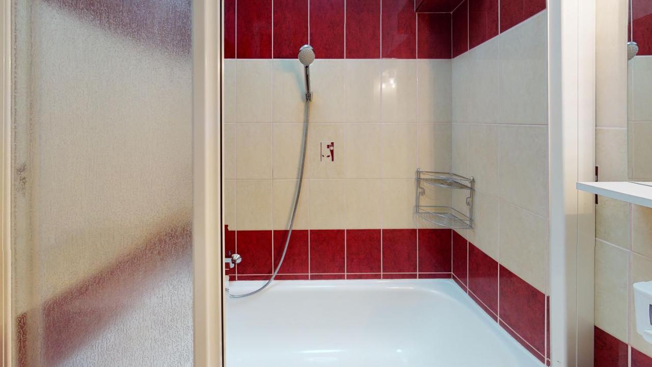 Cristian Apartman Hajduszoboszlo Ngoại thất bức ảnh